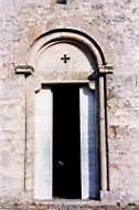 porta_chiesa.jpg